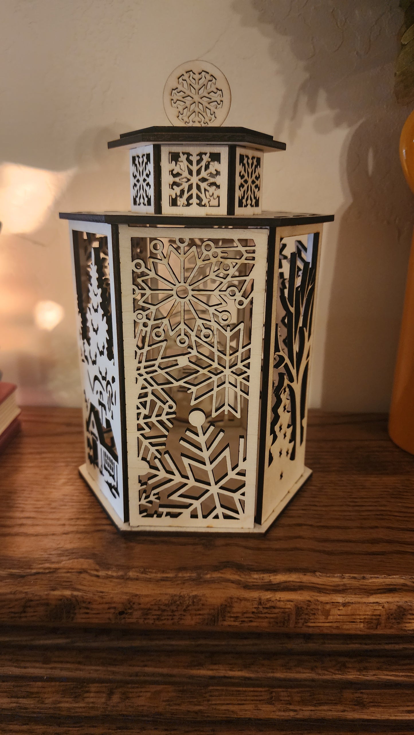 Christmas Lantern Centerpiece Puzzle