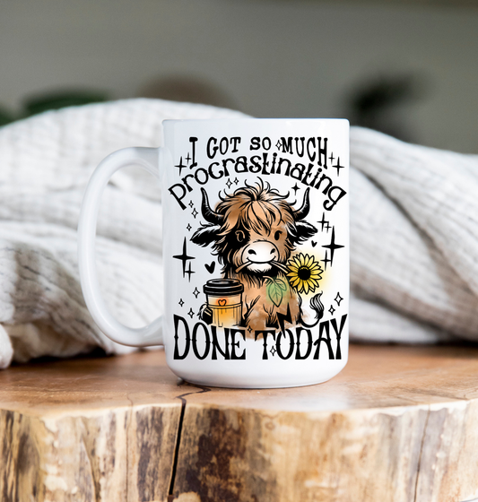 Coffee Mug | 15 oz | Highland Cow | Procrastinating